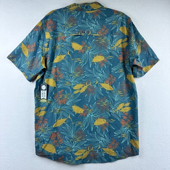 NWT Salty Crew Button Shirt Mens L Tech Woven Fishing Coastal Skate Beach Casual - Picture 11 of 11